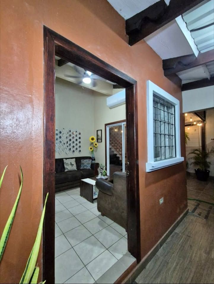 Se Vende Casa en 5ta Etapa, Cascadas Choloma imagen 3