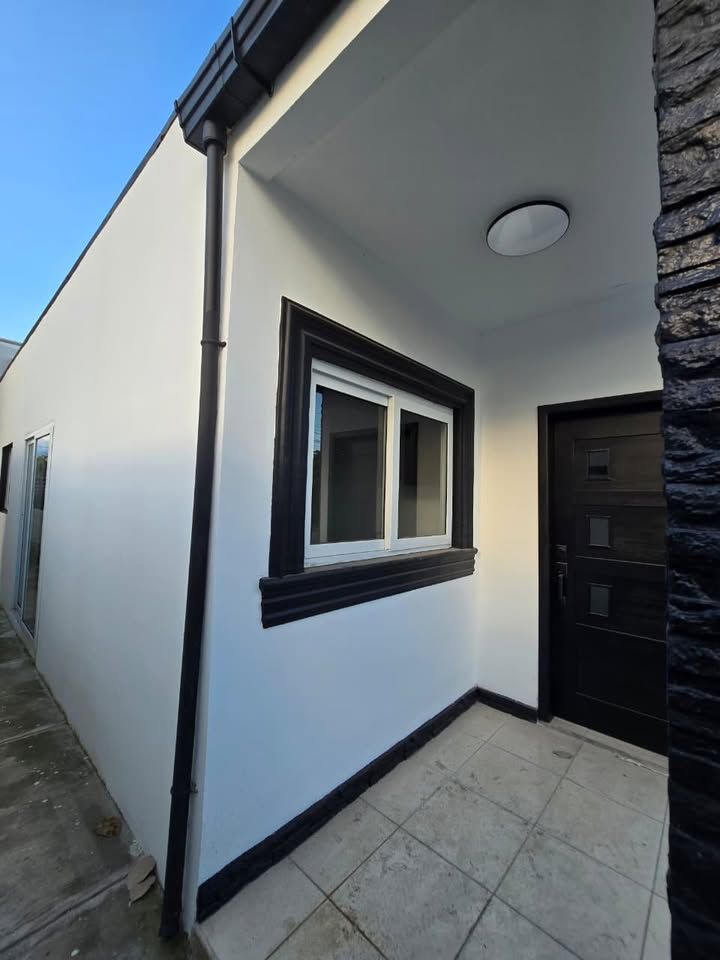 Hermosa Casa en Moderna Residencial, Costa Verde imagen 3